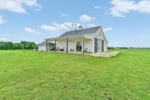 5235 Fm 1752 S, Whitewright, TX 75491 - Photo 3