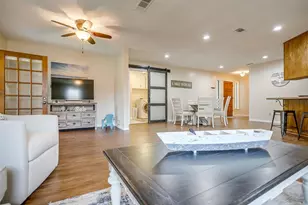 4012 Sioux Ct, Granbury, TX 76048 - Photo 7