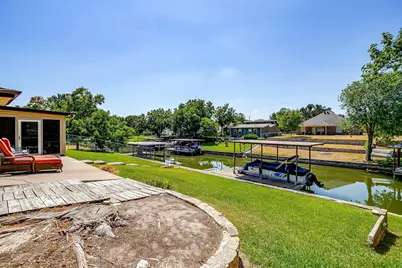 4012 Sioux Court, Granbury, TX 76048 - Photo 31