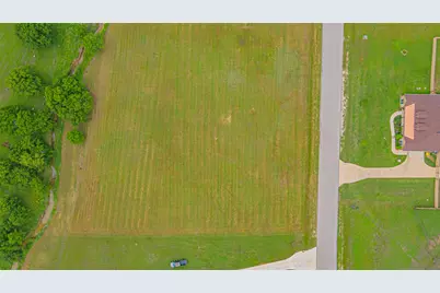 8157 Joella Lane, Grandview, TX 76050 - Photo 3