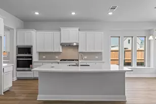 701 Squill Rd, Fort Worth, TX 76247 - Photo 7