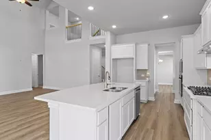 701 Squill Rd, Fort Worth, TX 76247 - Photo 5