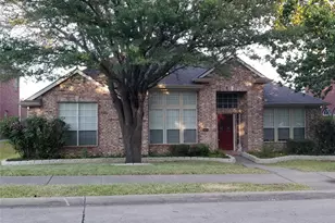 3620 Field Stone Dr, Carrollton, TX 75007 - Photo 3