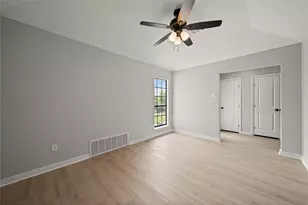 478 Greenwood Ln, Waco, TX 76705 - Photo 9