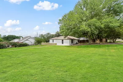 478 Greenwood Lane, Waco, TX 76705 - Photo 23