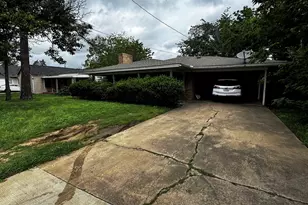 322 Hill St, Grand Prairie, TX 75050 - Photo 29