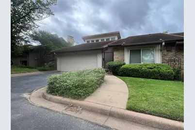 5718 Meadow Wood Lane, Fort Worth, TX 76112 - Photo 1