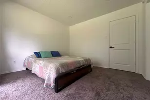 5718 Meadow Wood Ln, Fort Worth, TX 76112 - Photo 13