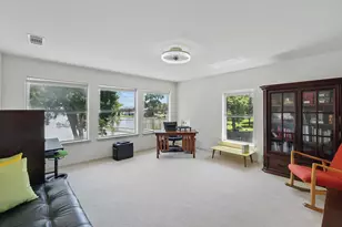 8913 Sunrise Point Ct, Fort Worth, TX 76135 - Photo 33