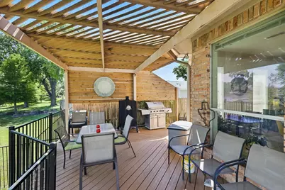 8913 Sunrise Point Court, Fort Worth, TX 76135 - Photo 11