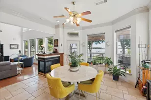 8913 Sunrise Point Ct, Fort Worth, TX 76135 - Photo 21