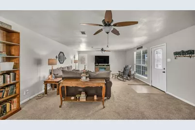 301 S Spring Branch Trail, Springtown, TX 76082 - Photo 9