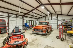 100 Knob Ct, Springtown, TX 76082 - Photo 27