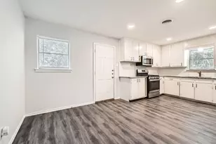 7805 Whitney Dr, White Settlement, TX 76108 - Photo 13