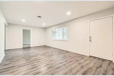 7805 Whitney Drive, White Settlement, TX 76108 - Photo 5