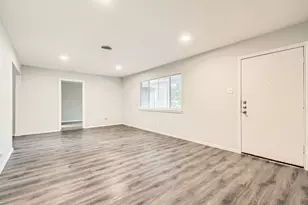 7805 Whitney Dr, White Settlement, TX 76108 - Photo 5