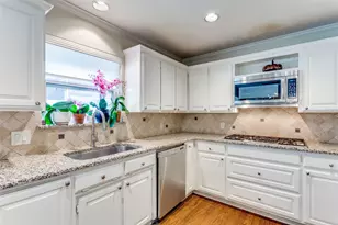 2229 Weatherbee St, Fort Worth, TX 76110 - Photo 11