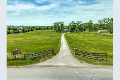 1905 County Rd 913, Joshua, TX 76058 - Photo 1