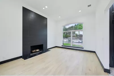 4219 Hollow Oak Drive, Dallas, TX 75287 - Photo 7