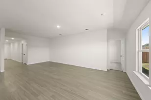 426 Rose Ave, Cleburne, TX 76033 - Photo 9