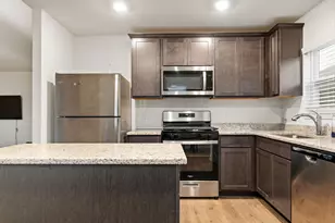 8216 Columbia Fls Rd, Ponder, TX 76259 - Photo 5