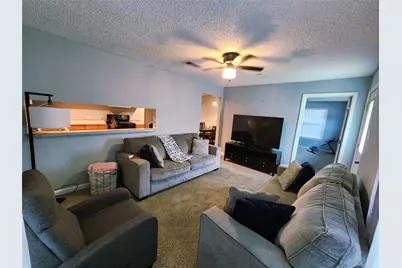 2908 Wilkinson Avenue, Fort Worth, TX 76103 - Photo 5