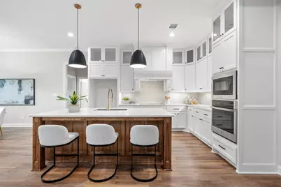 10221 Creekside Lane, Waco, TX 76712 - Photo 7