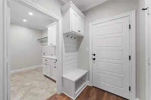 10221 Creekside Ln, Waco, TX 76712 - Photo 11