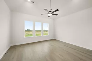 211 Marie Ln, Waxahachie, TX 75167 - Photo 17