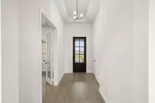 211 Marie Ln, Waxahachie, TX 75167 - Photo 3