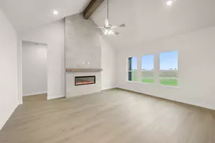 160 Marie Ln, Waxahachie, TX 75167 - Photo 5