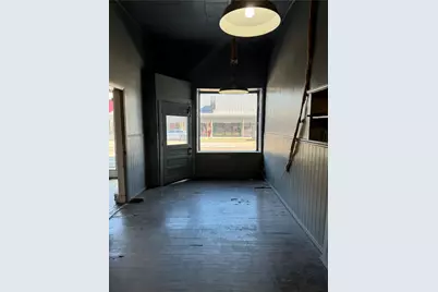 221 Main Street, McGregor, TX 76657 - Photo 3