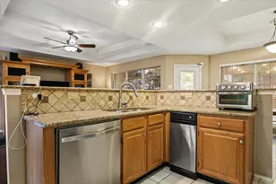 905 Birkshire Dr, Lewisville, TX 75077 - Photo 17