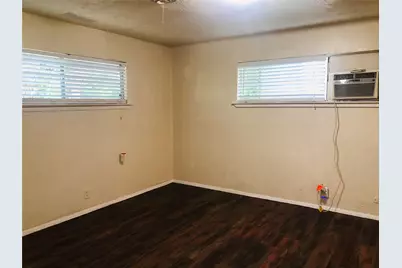 518 W Sycamore Street, Denton, TX 76201 - Photo 7