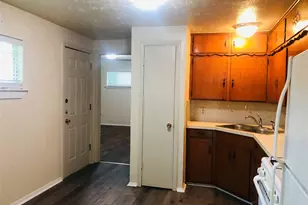 518 W Sycamore St, Denton, TX 76201 - Photo 5