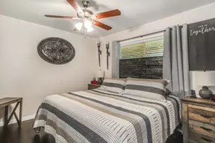 217 W Grady St, Blooming Grove, TX 76626 - Photo 17