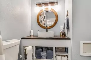 217 W Grady St, Blooming Grove, TX 76626 - Photo 15