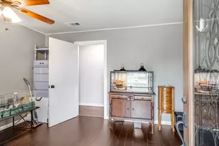 217 W Grady St, Blooming Grove, TX 76626 - Photo 7