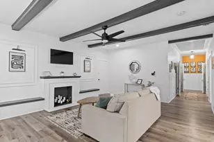 711 W Knox St, Ennis, TX 75119 - Photo 7