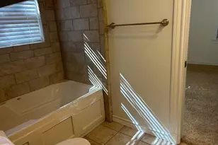 525 SE 31st St, Paris, TX 75460 - Photo 17