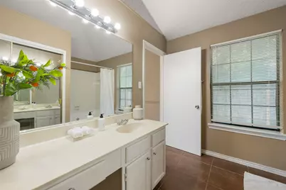 4756 Hollow Tree Drive, Arlington, TX 76018 - Photo 25