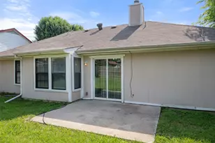 4756 Hollow Tree Dr, Arlington, TX 76018 - Photo 31