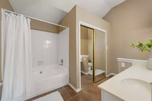 4756 Hollow Tree Dr, Arlington, TX 76018 - Photo 23