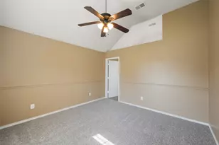 4756 Hollow Tree Dr, Arlington, TX 76018 - Photo 21