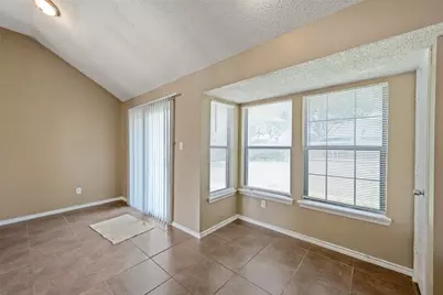 4756 Hollow Tree Drive, Arlington, TX 76018 - Photo 17