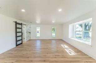 229 W Oaks Circle, Sulphur Springs, TX 75482 - Photo 17