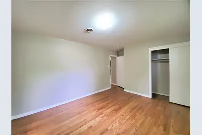 2115 Glenwood Lane, Denton, TX 76209 - Photo 5