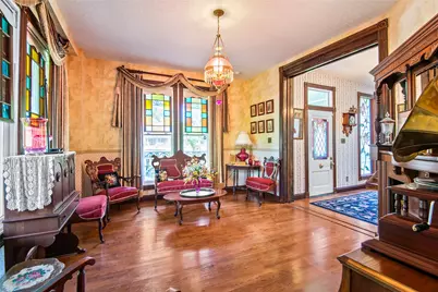 1303 W Main Street, Waxahachie, TX 75165 - Photo 5