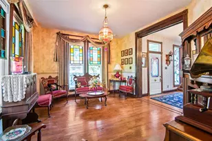 1303 W Main St, Waxahachie, TX 75165 - Photo 5