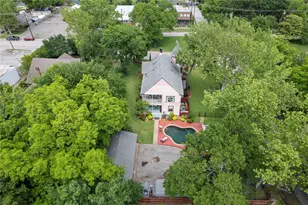 1303 W Main St, Waxahachie, TX 75165 - Photo 35